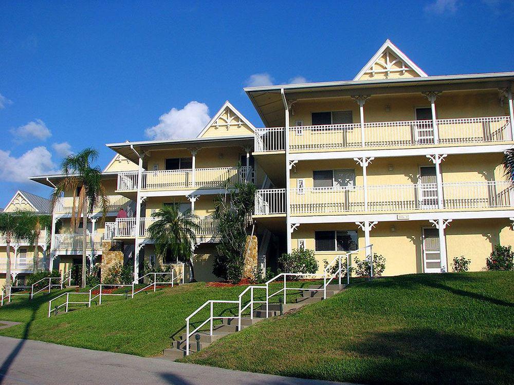 Hilton Vacation Club Charter Club Naples Bay Hotel Bagian luar foto