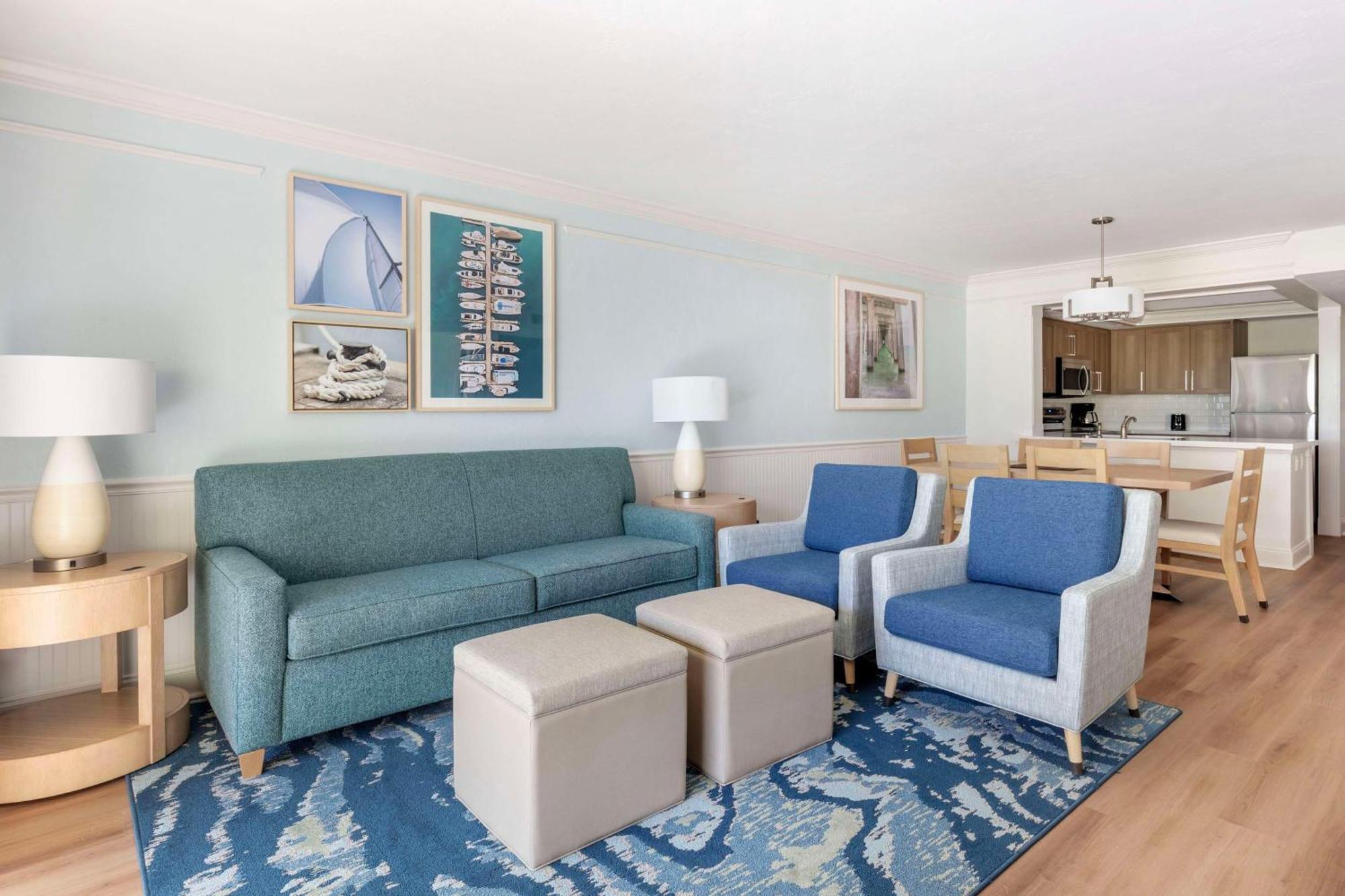 Hilton Vacation Club Charter Club Naples Bay Hotel Bagian luar foto
